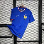 France - 24/25 - Home Kit - Replica 1:1